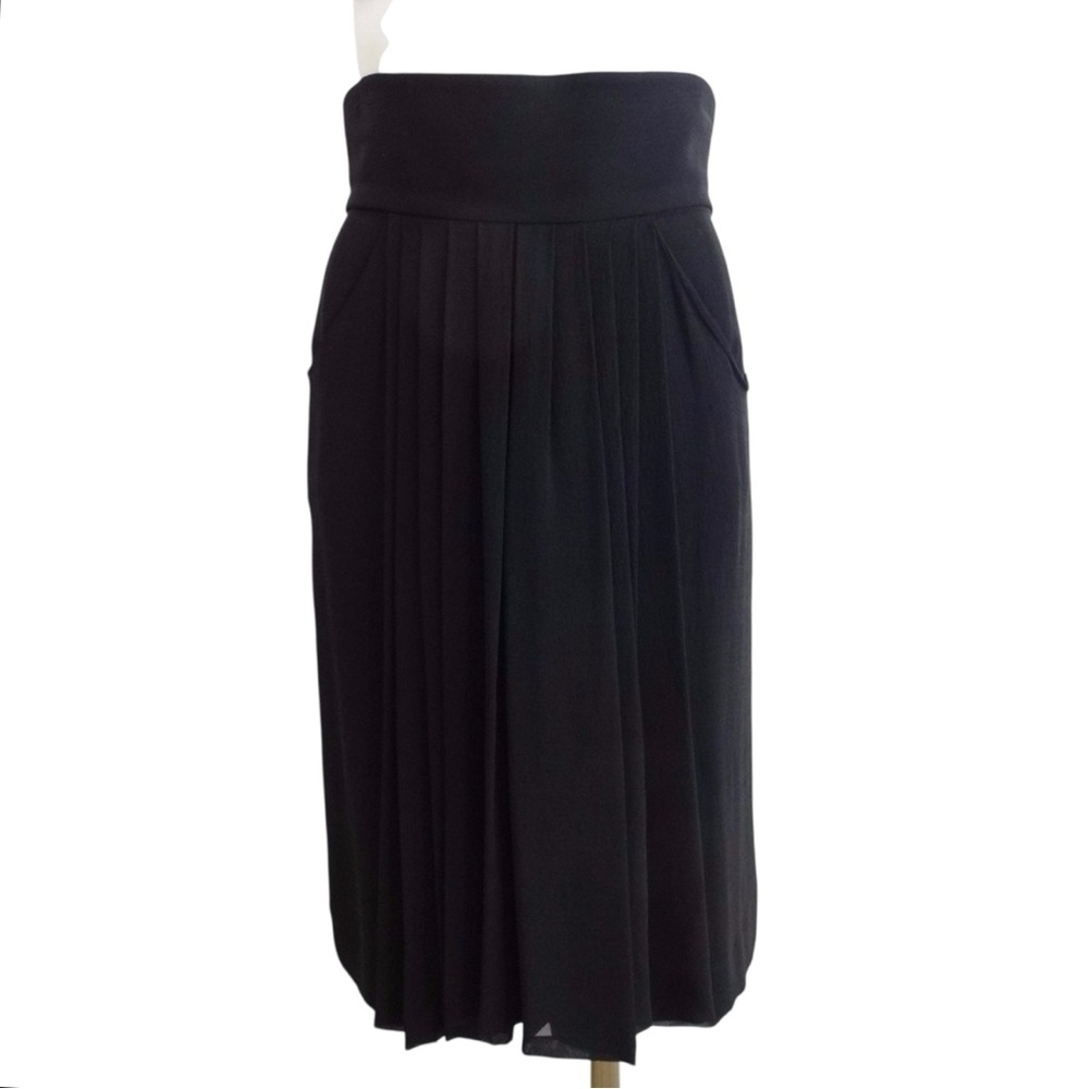 CHANEL BOUTIQUE Vintage Pleated Silk Crepe Layered Skirt in black - Picture 4 of 10